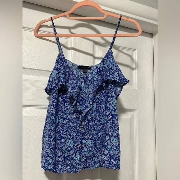American Eagle Blue Floral Top with Spaghetti Straps - Picture 3 of 8